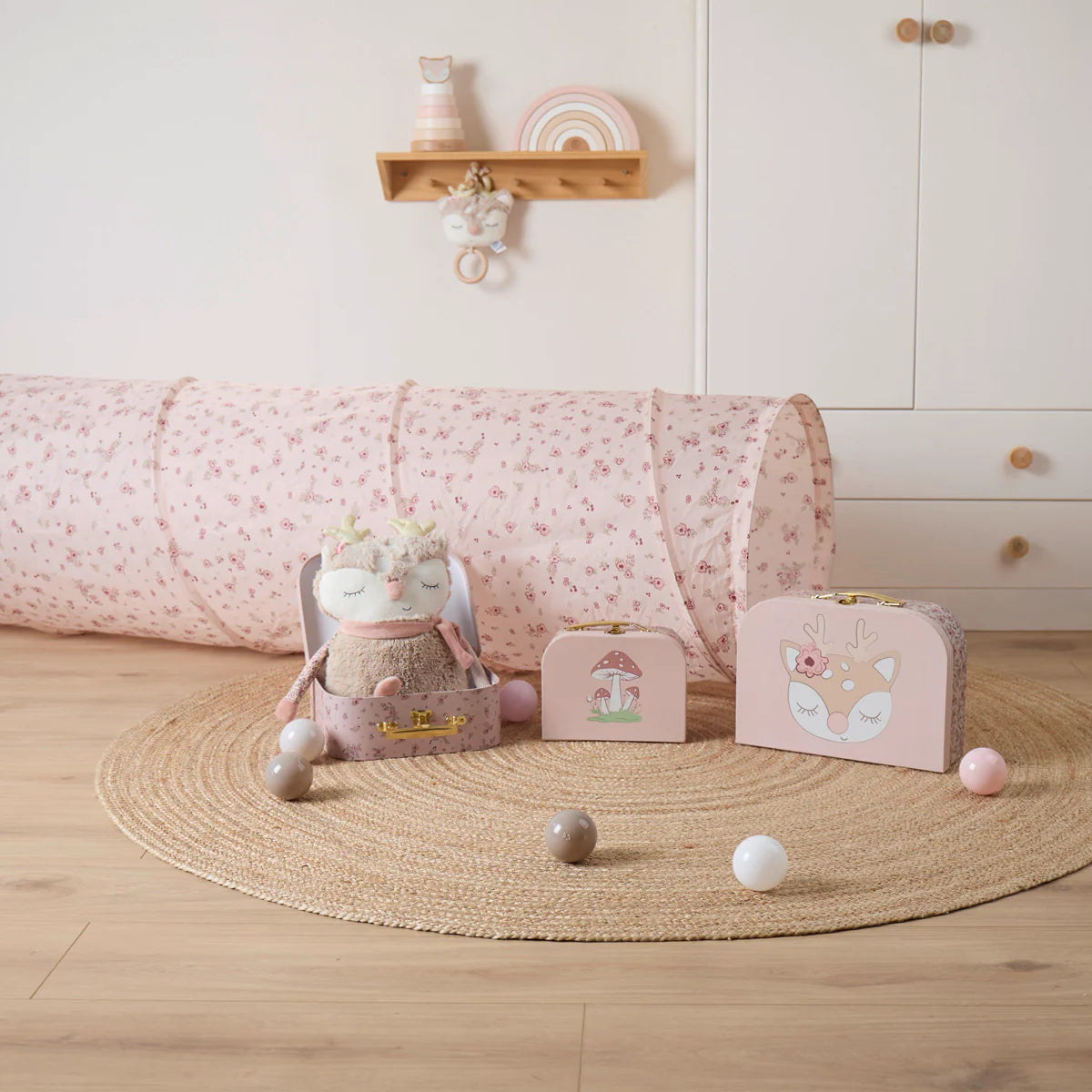 Spieltunnel mit dem Design Dreamy Flowers von Bieco.