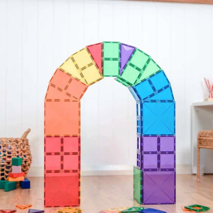 Bunte Magnetbausteinen von Connetix zum Bauen von Gebäuden und Gebilden