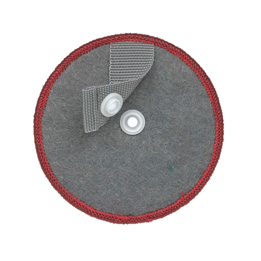Die Patches kann man mit einem Druckknopf öffnen und schließen 