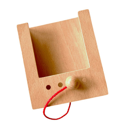 Lochkasten aus Holz vom Kölner Lernspielverlag