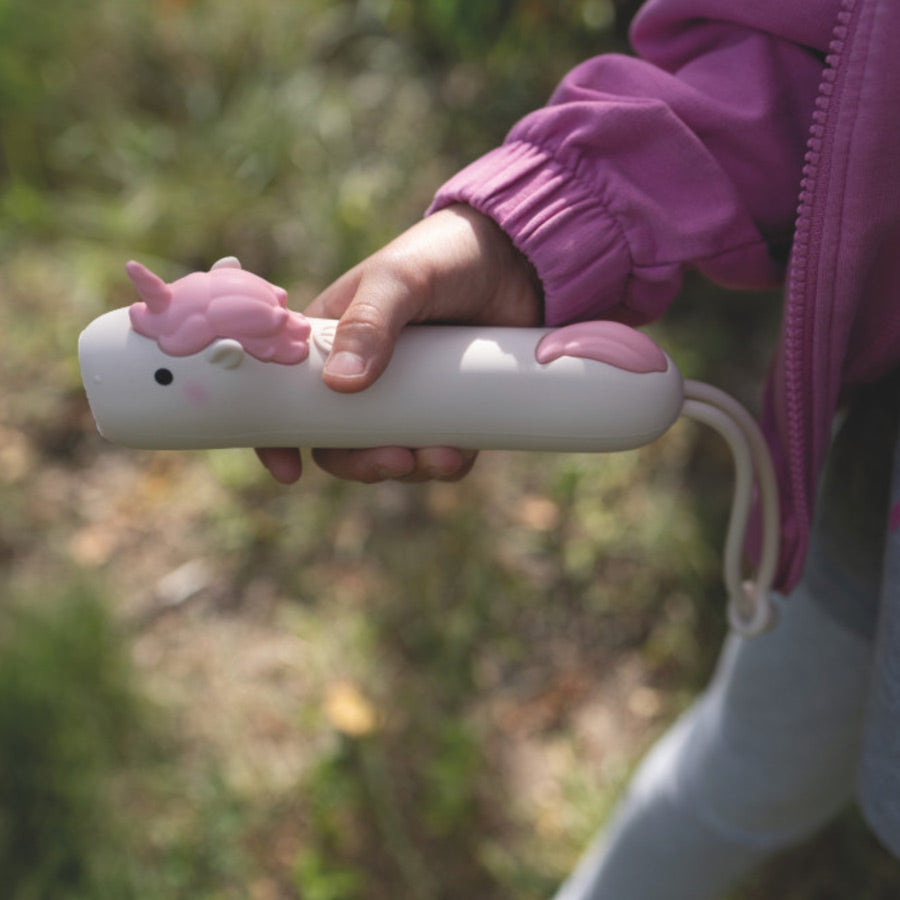 Taschenlampe in Form eines Einhorns in der Farbe weiß und rosa für Kinder